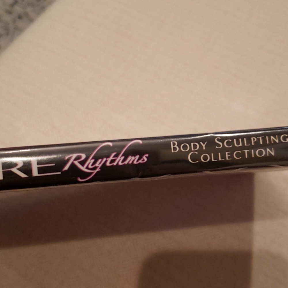 Core Rhythms Body Sculpting collection - Picture 3 of 3